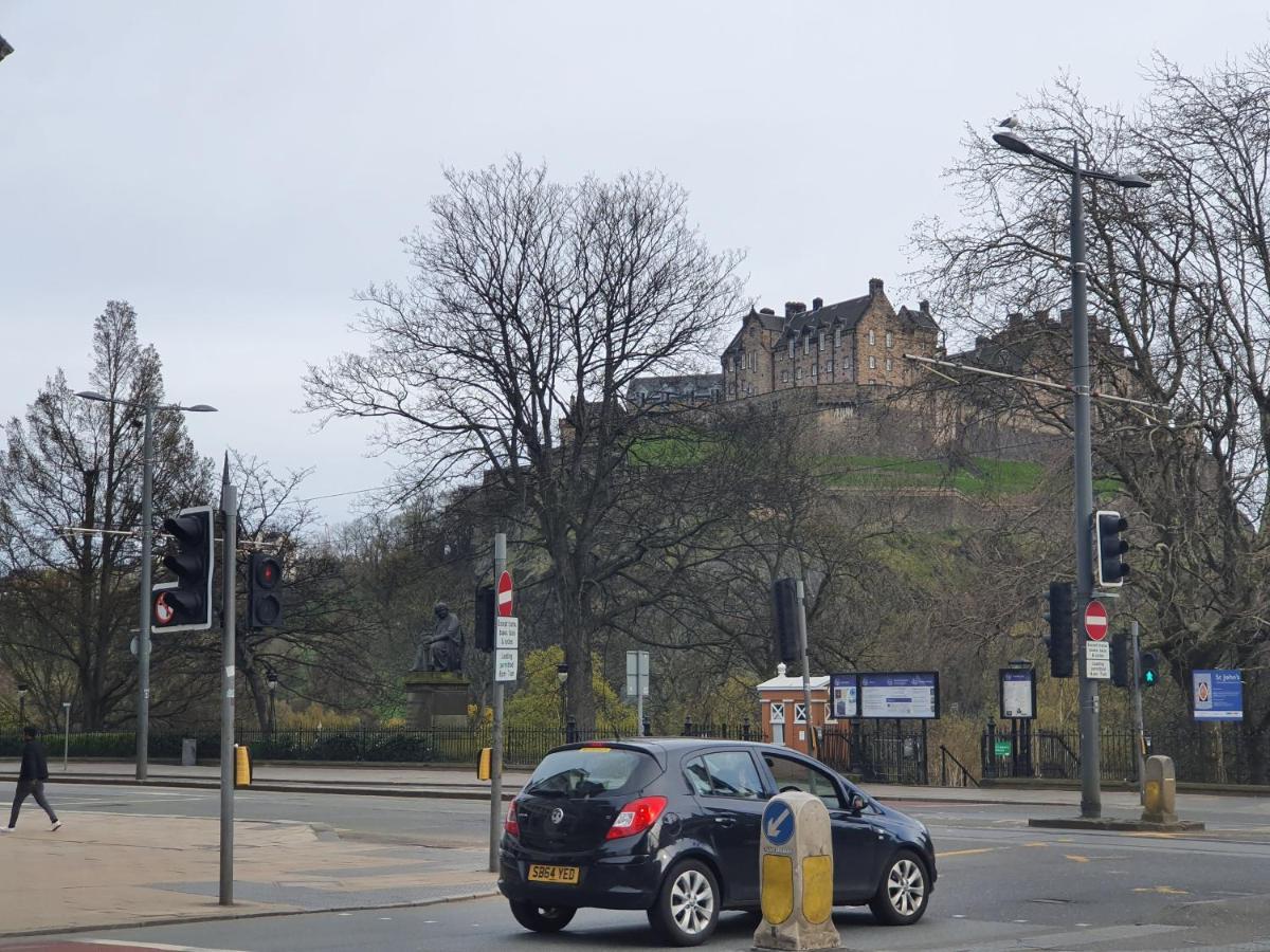Lovely 2 Bedroom Flat In The Heart Of The City Edinburgh Dış mekan fotoğraf